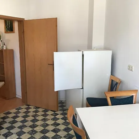 Monteurwohnung In Apartment